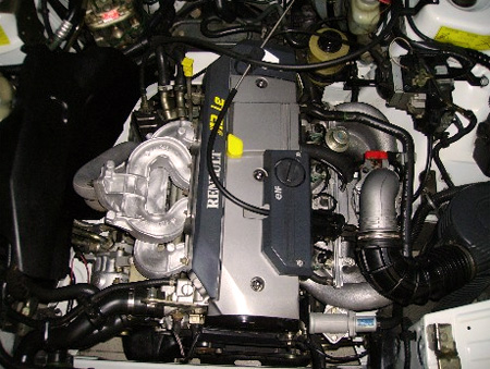 Подкапотное пространство 